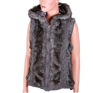 Green Tea Gray Faux Fur & Knit Vest Size L
